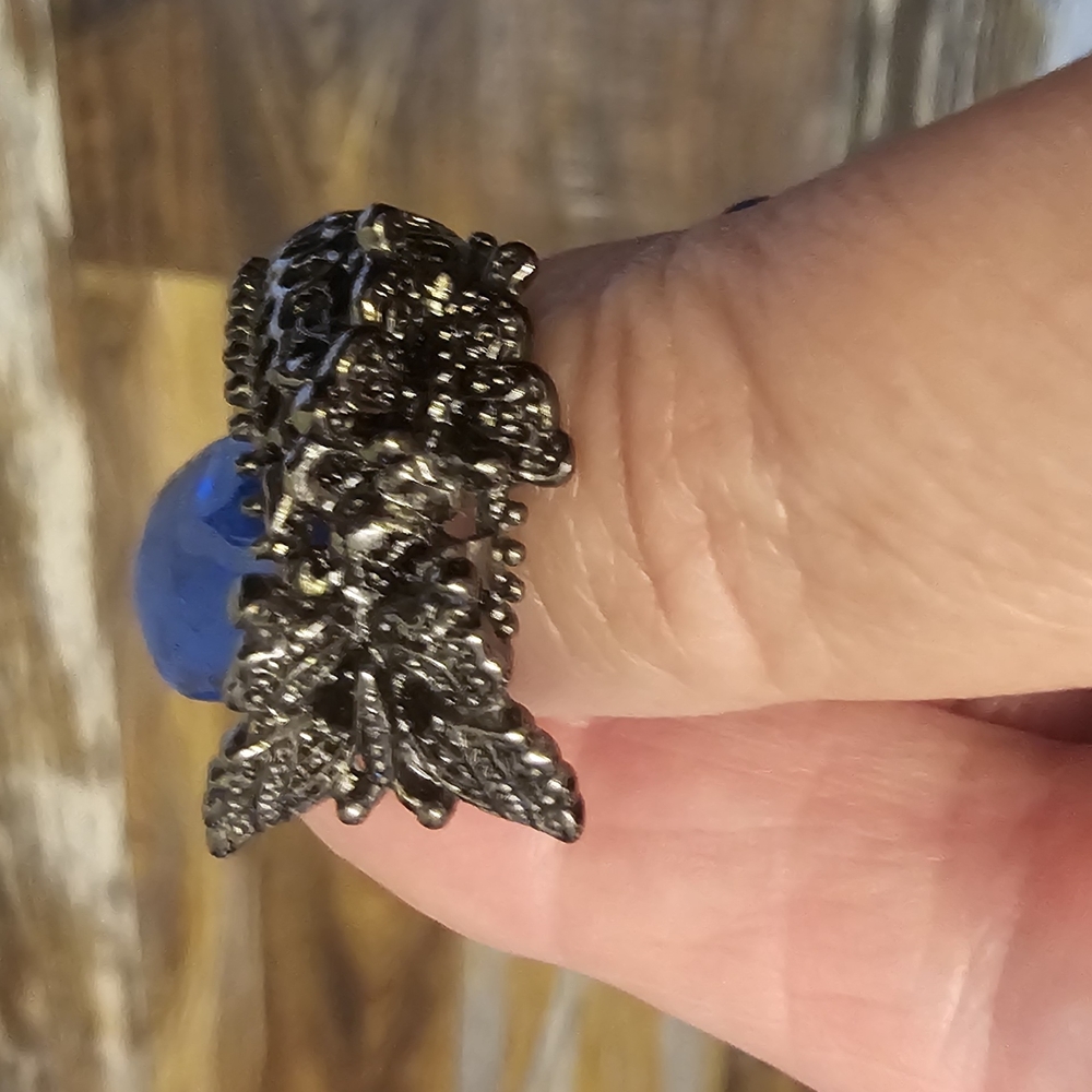Intricate Silver Floral Rings - Picture 3 of 4